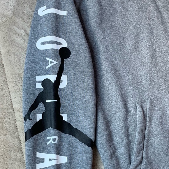Air Jordan Hoodie - Picture 3 of 4